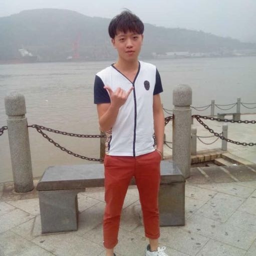 刘子颖的第一张照片--商丘相亲服务中心