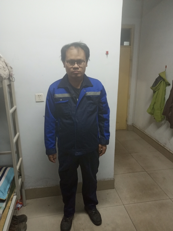 黄俊的第一张照片--商丘相亲服务中心