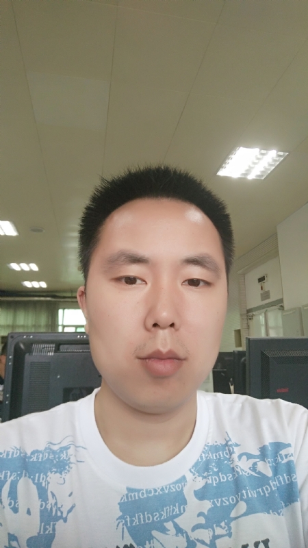 浔城老男孩的第一张照片--商丘相亲服务中心