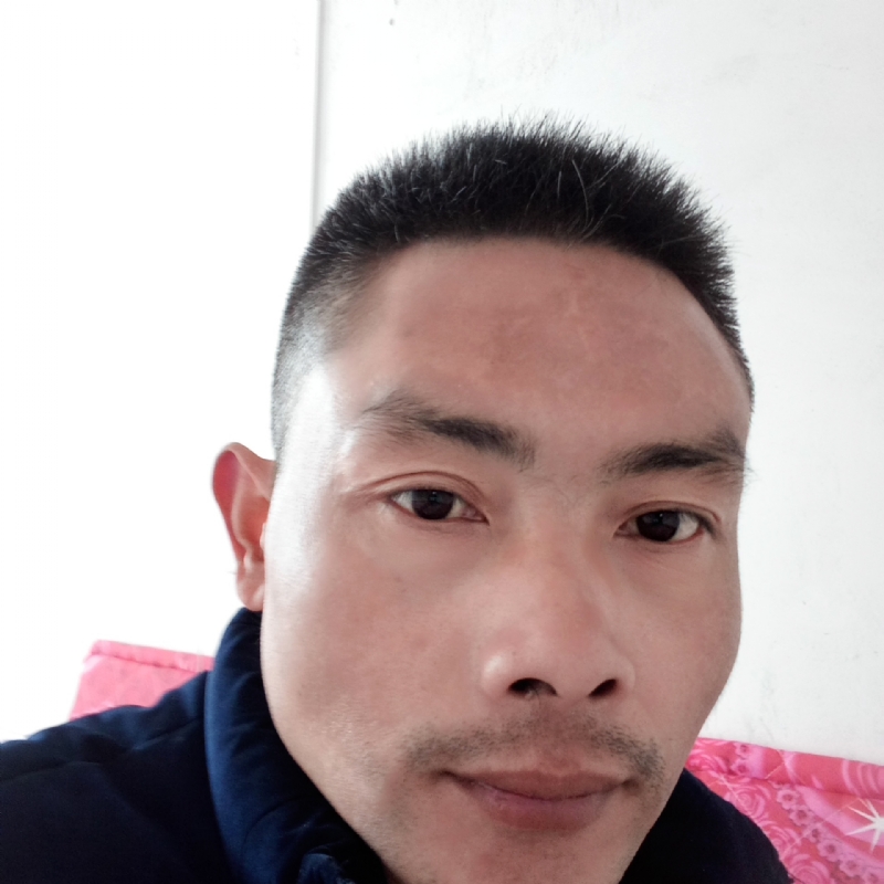 栋栋的第一张照片--商丘相亲服务中心