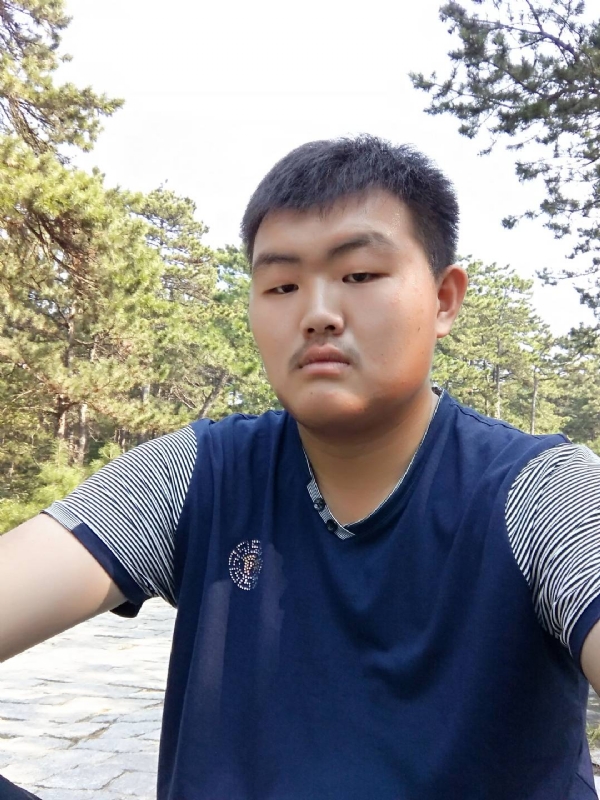 单身小伙的第一张照片--商丘相亲服务中心