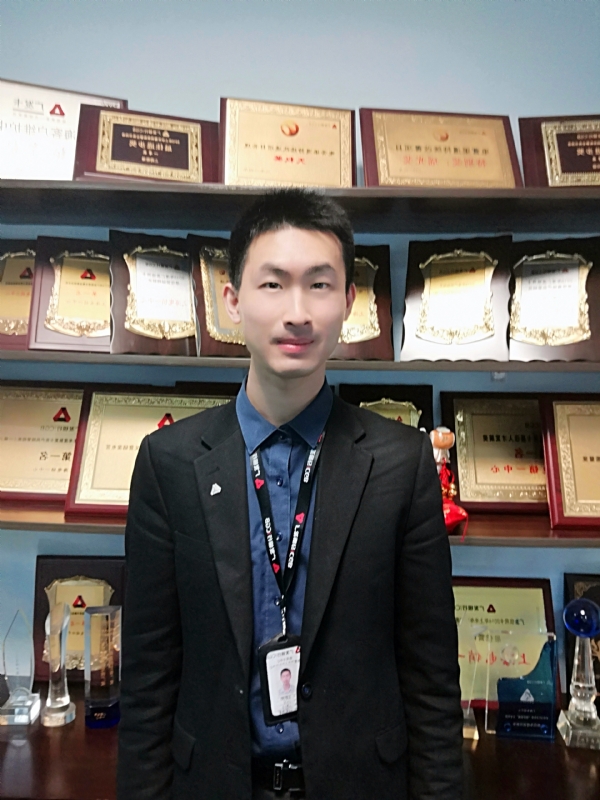 魔都青年的第一张照片--商丘相亲服务中心