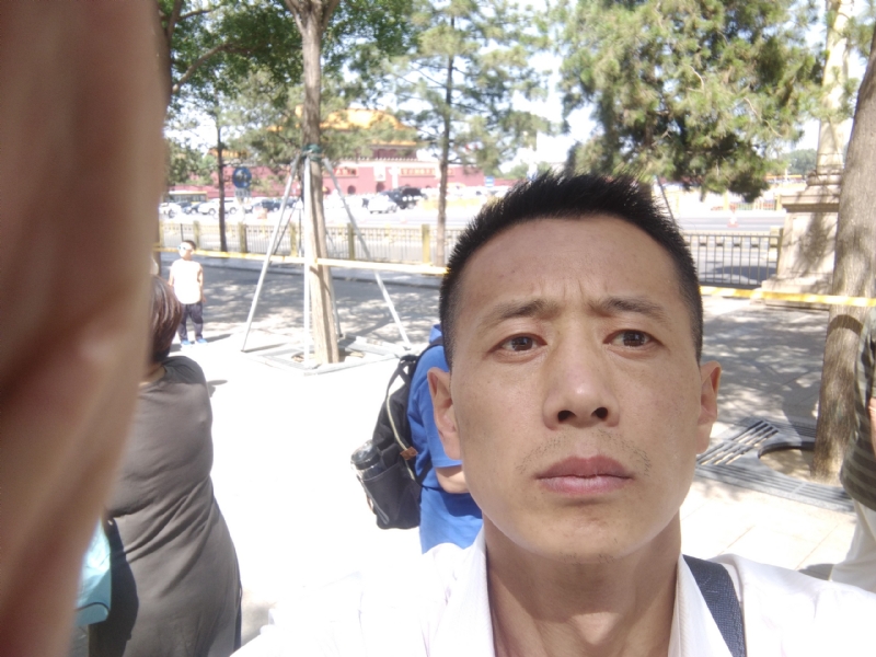 刘红兵的第一张照片--商丘相亲服务中心