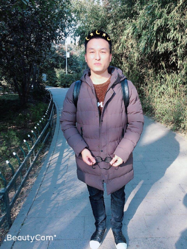 马儿的第一张照片--商丘相亲服务中心