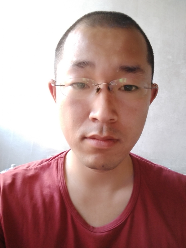 陌生吟的第一张照片--商丘相亲服务中心