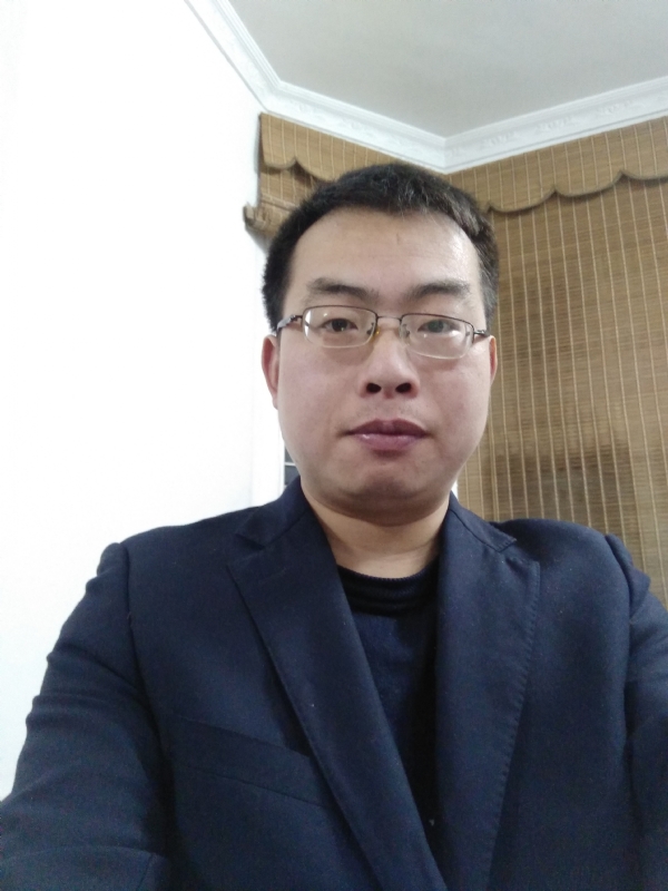 简单爱的第一张照片--商丘相亲服务中心
