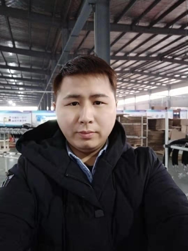 刀锋的第一张照片--商丘相亲服务中心