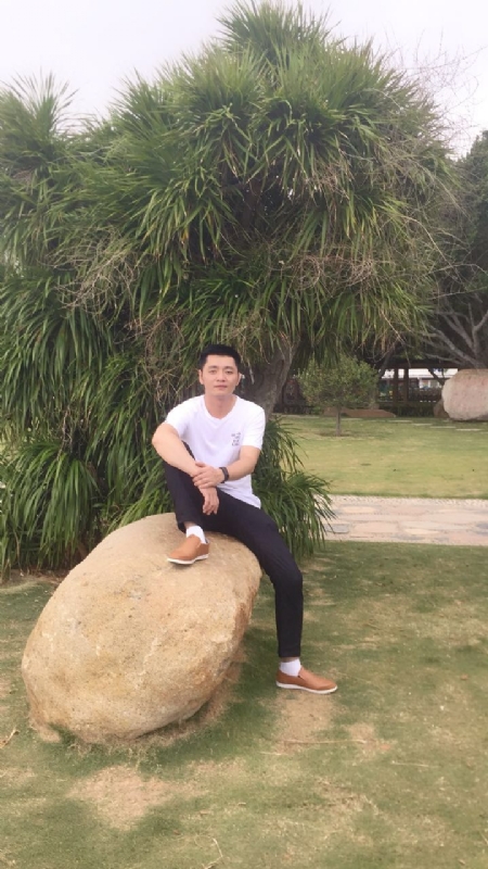 奇点的第一张照片--商丘相亲服务中心