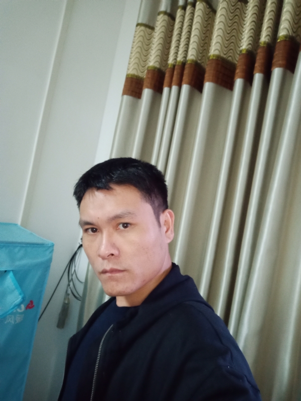 心如止水的第一张照片--商丘相亲服务中心