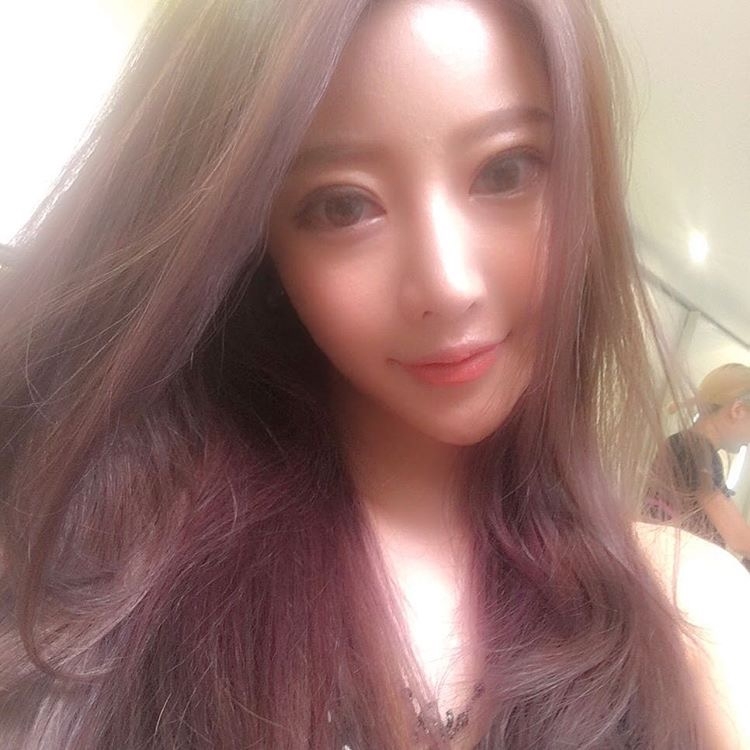 婷兒的第一张照片--商丘相亲服务中心