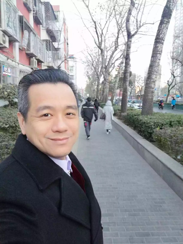 球控的第一张照片--商丘相亲服务中心