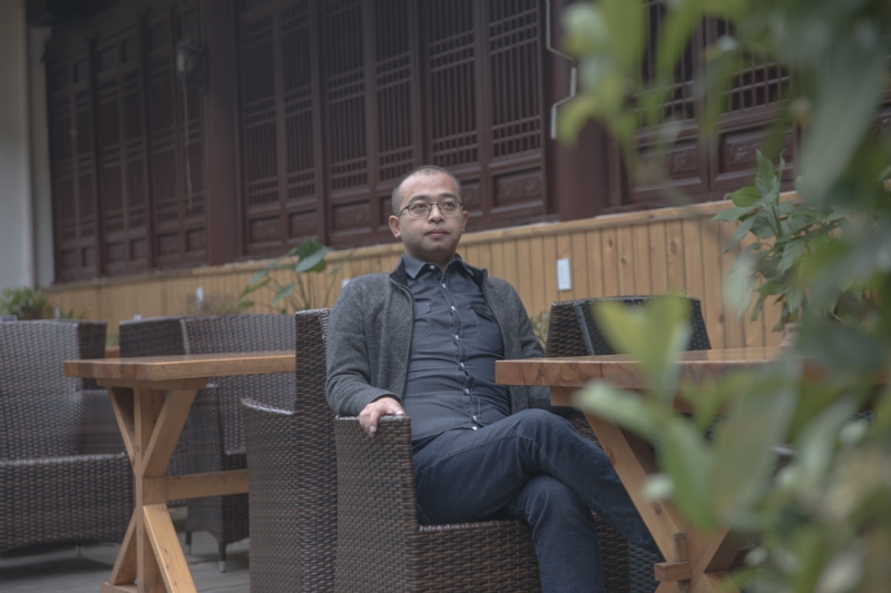 世界那么大的第一张照片--商丘相亲服务中心