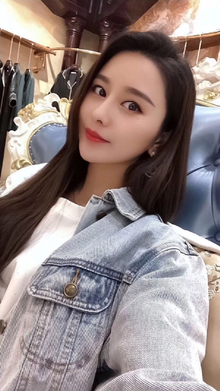 李珊珊的第一张照片--商丘相亲服务中心