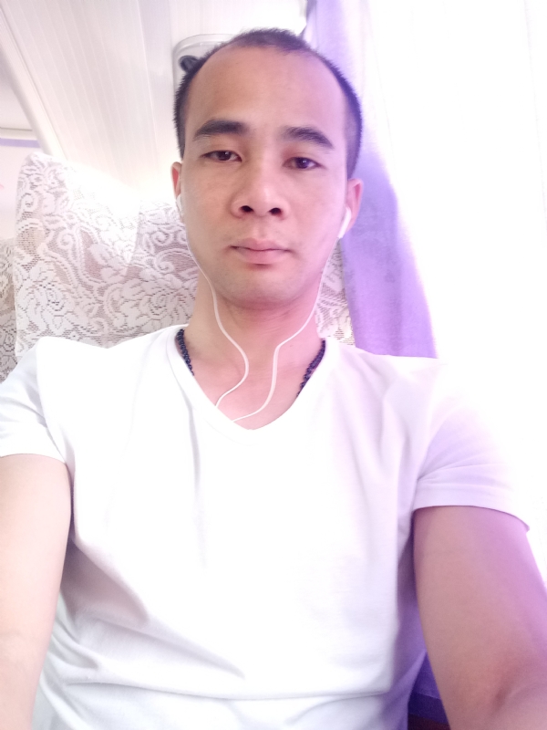 qiaozi的第一张照片--商丘相亲服务中心