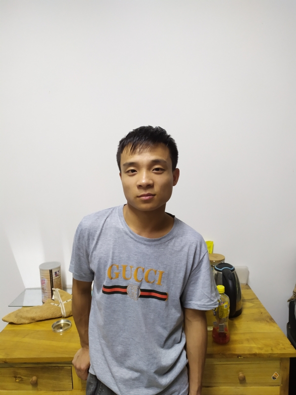 站着等你三千年的第一张照片--商丘相亲服务中心