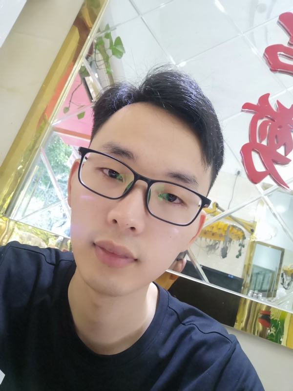 嗨喽先生的第一张照片--商丘相亲服务中心