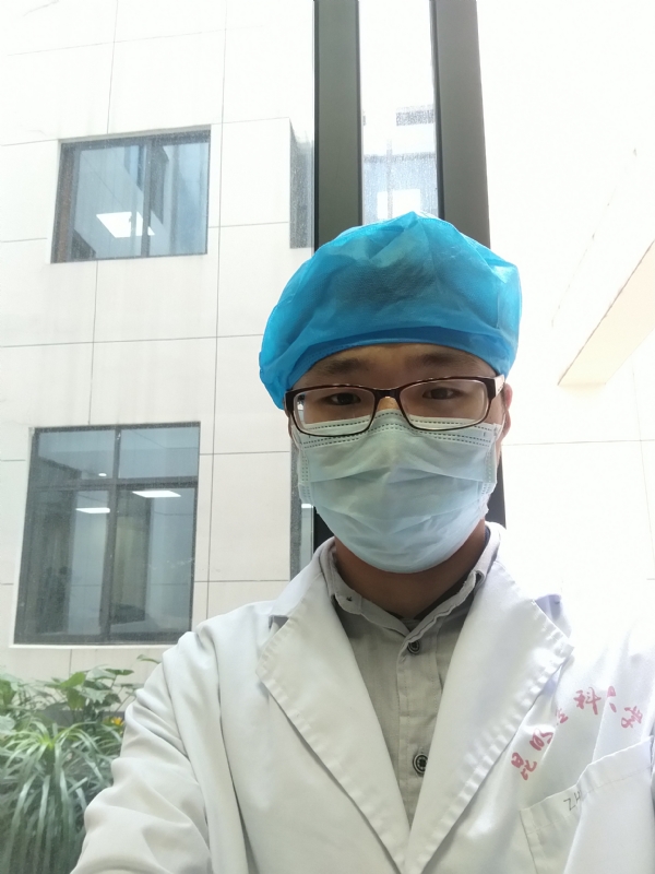 口腔小医生的第一张照片--商丘相亲服务中心