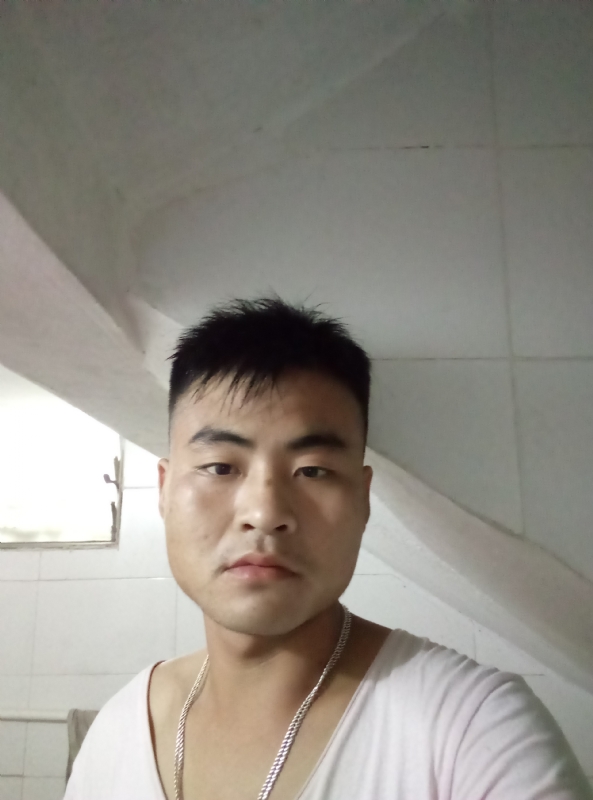 落叶知秋的第一张照片--商丘相亲服务中心