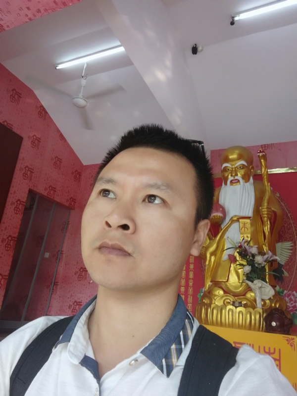WAR的第一张照片--商丘相亲服务中心