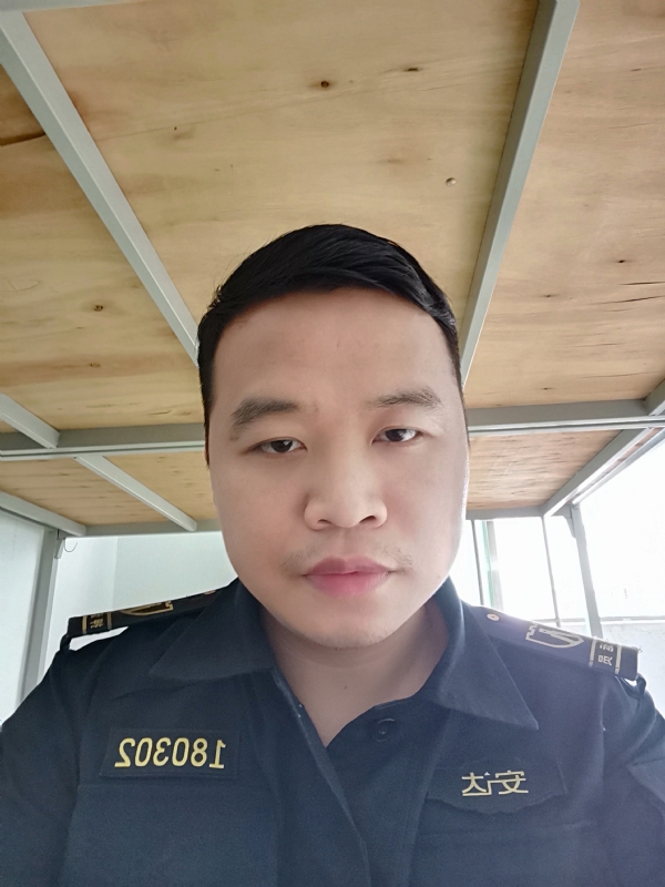 小子的第一张照片--商丘相亲服务中心