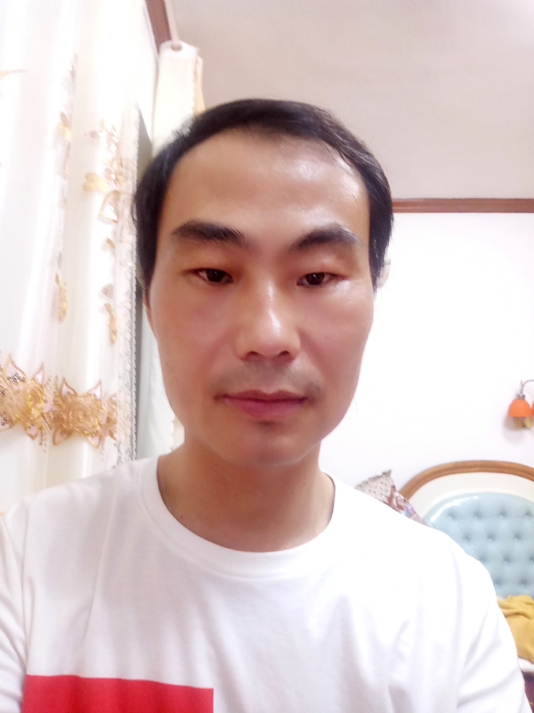 光明的第一张照片--商丘相亲服务中心