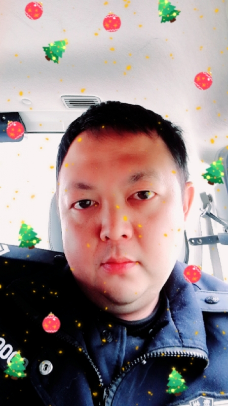 恨孤独的第一张照片--商丘相亲服务中心