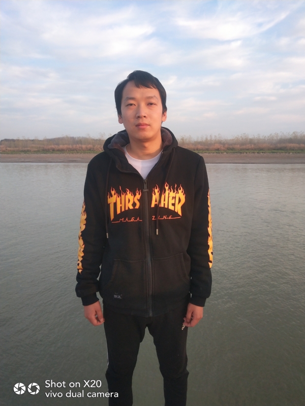 一往情深的第一张照片--商丘相亲服务中心