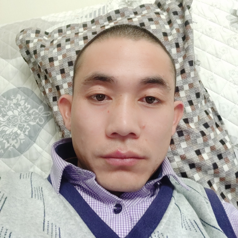 龙飞的第一张照片--商丘相亲服务中心