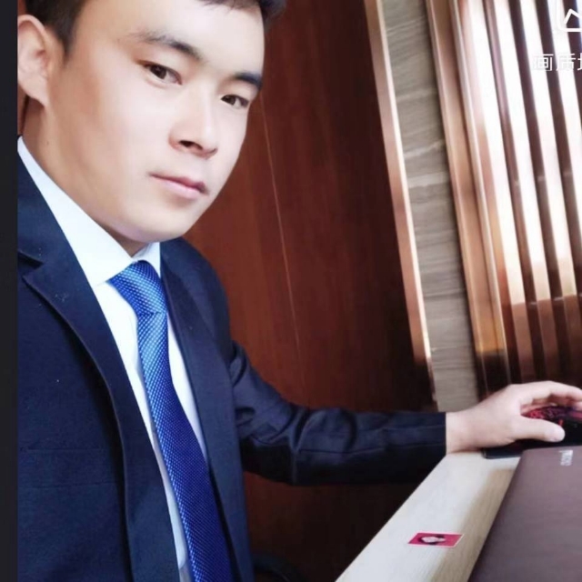 会哭的幸福的第一张照片--商丘相亲服务中心