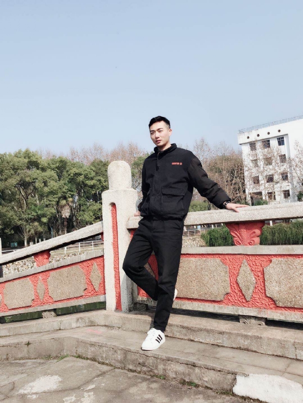 柒玥的第一张照片--商丘相亲服务中心