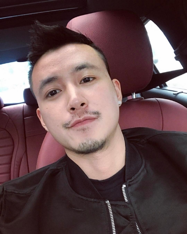 隆刘的第一张照片--商丘相亲服务中心