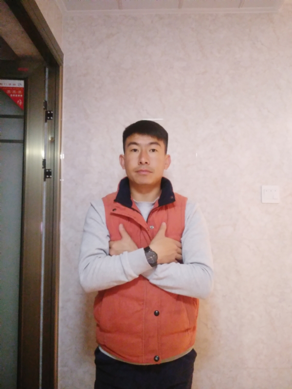 石林小伙的第一张照片--商丘相亲服务中心