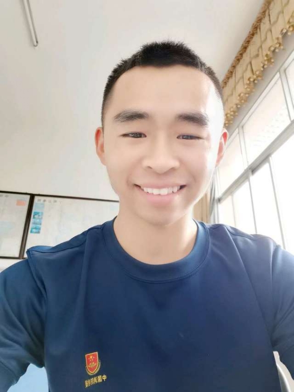 超超的第二张照片--商丘相亲服务中心