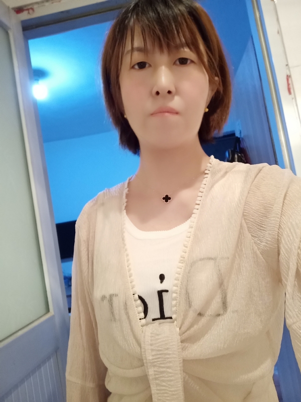 芬儿的第四张照片--商丘相亲服务中心