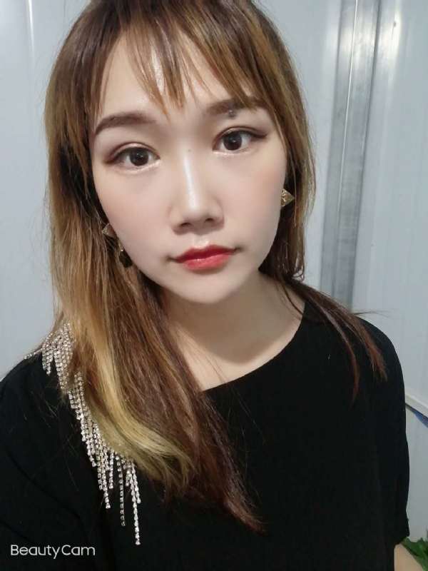 艾薇的第三张照片--商丘相亲服务中心