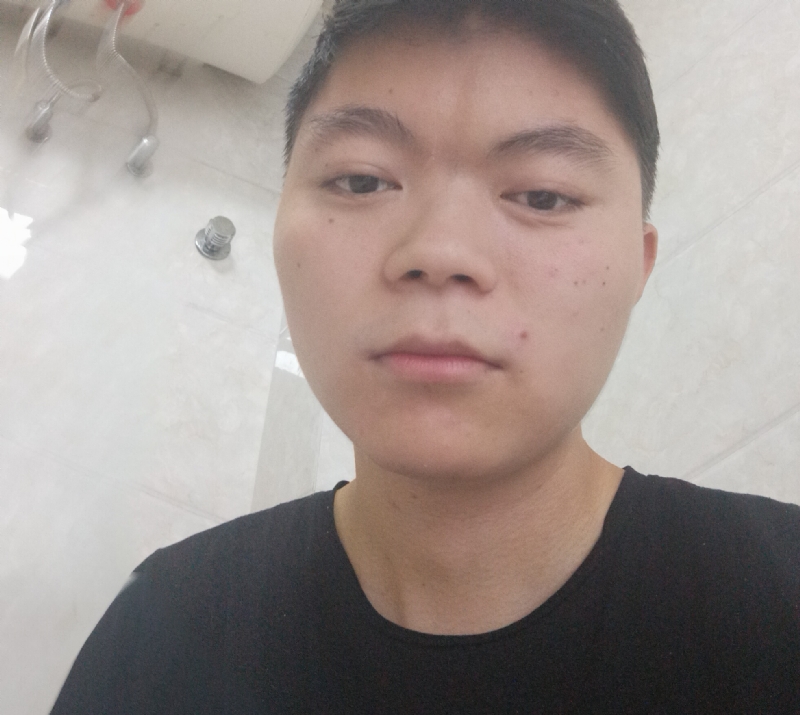 秦洋的第三张照片--商丘相亲服务中心