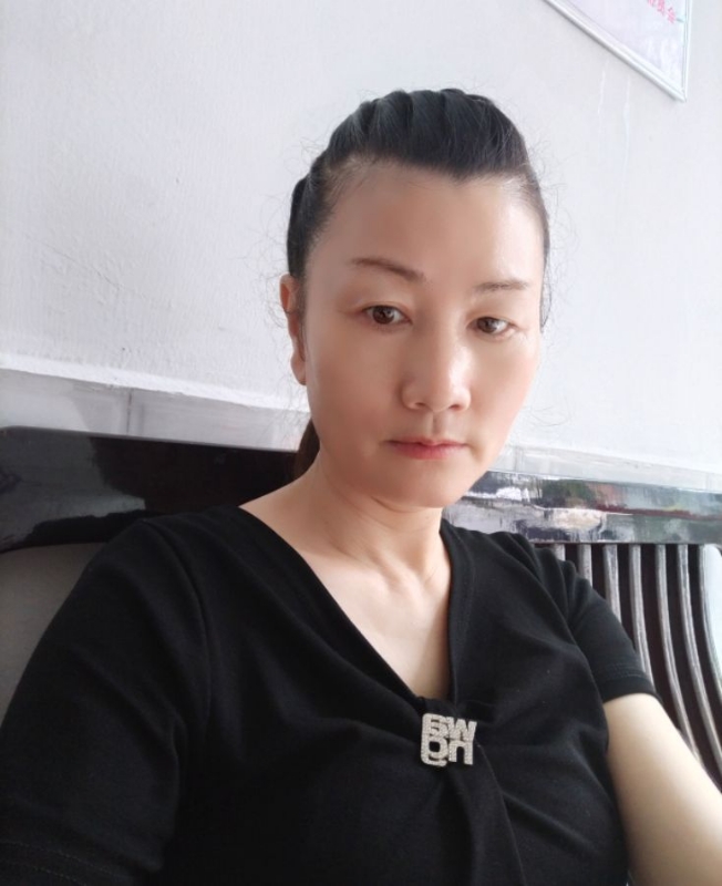 单只蝴蝶的第二张照片--商丘相亲服务中心