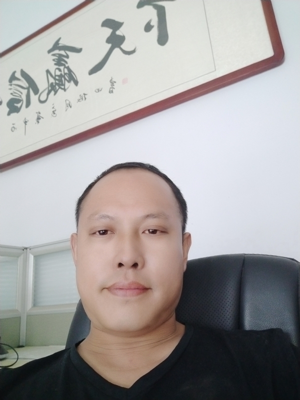 山丘的第三张照片--商丘相亲服务中心