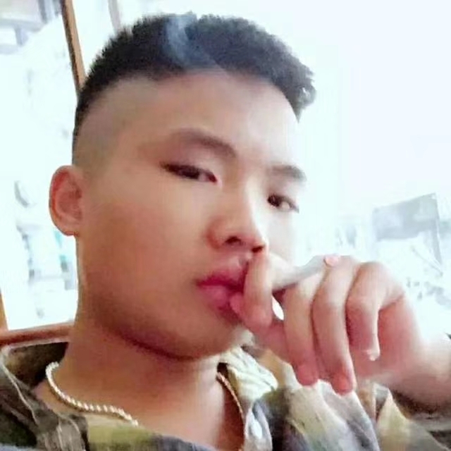比比曾_的第一张照片--商丘相亲服务中心