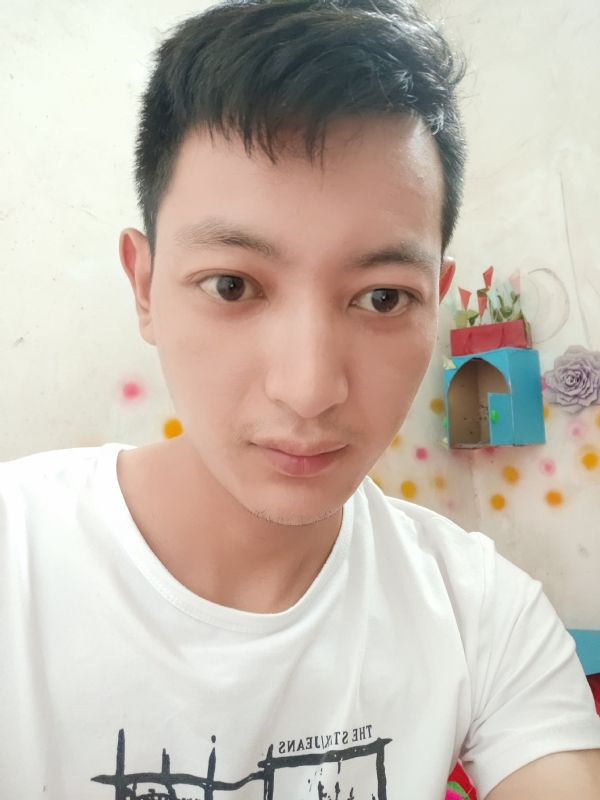 笑对人生的第一张照片--商丘相亲服务中心