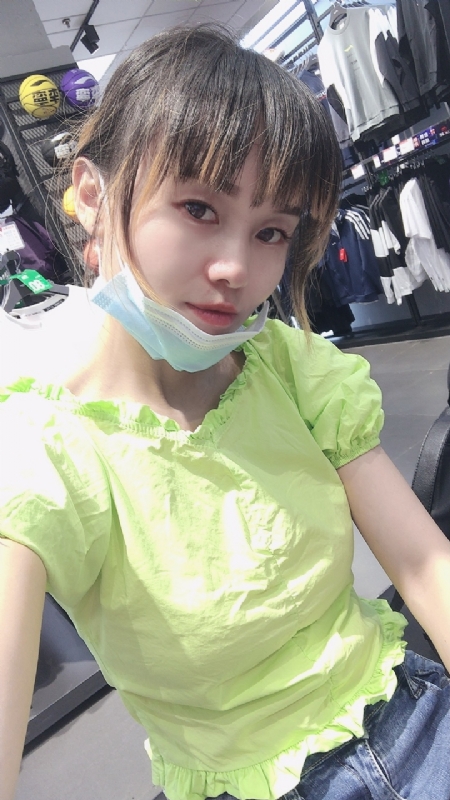 婀娜袅袅的第一张照片--商丘相亲服务中心