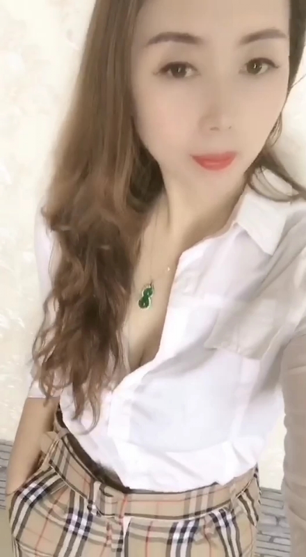 雨蝶的第一张照片--商丘相亲服务中心