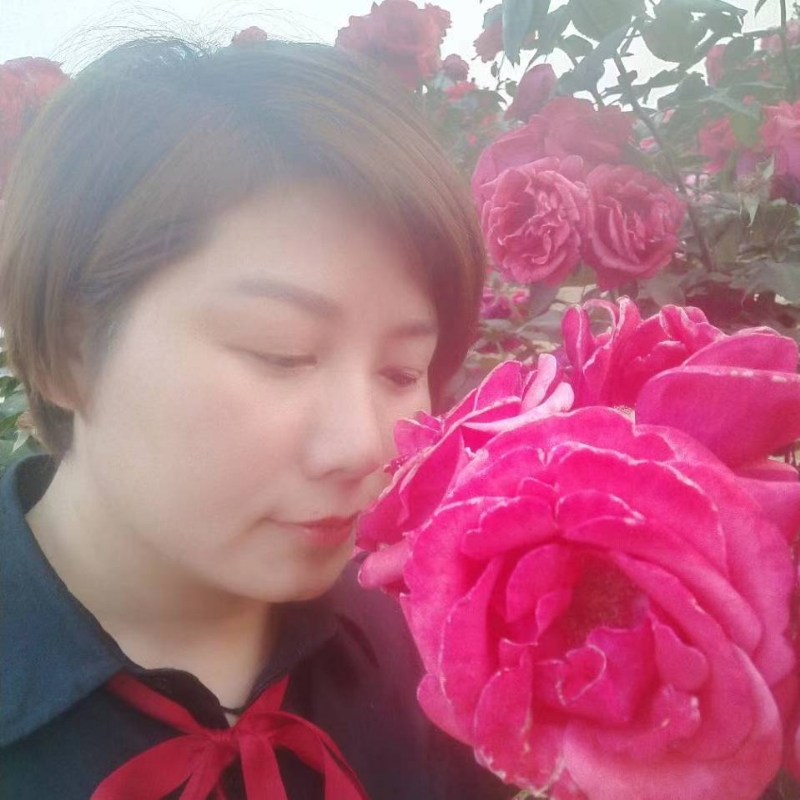 潇潇雨歌的第一张照片--商丘相亲服务中心