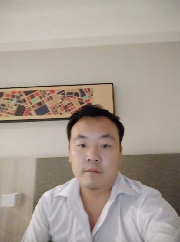 落叶寂寞的第一张照片--商丘相亲服务中心