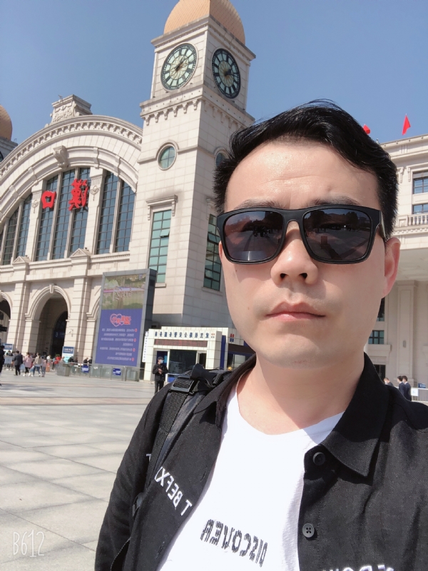 楚河畔的第一张照片--商丘相亲服务中心