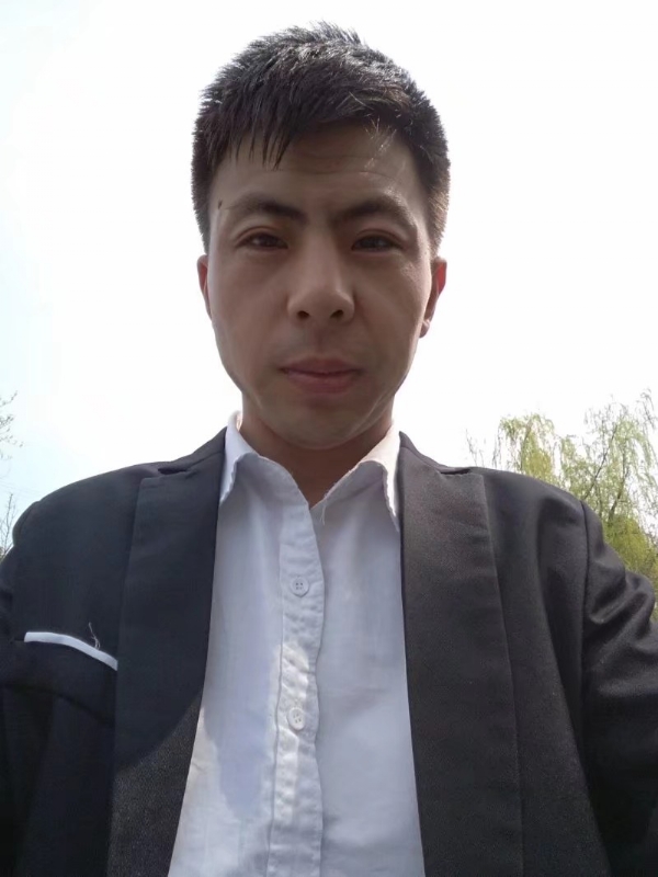 许以飞翔的第一张照片--商丘相亲服务中心