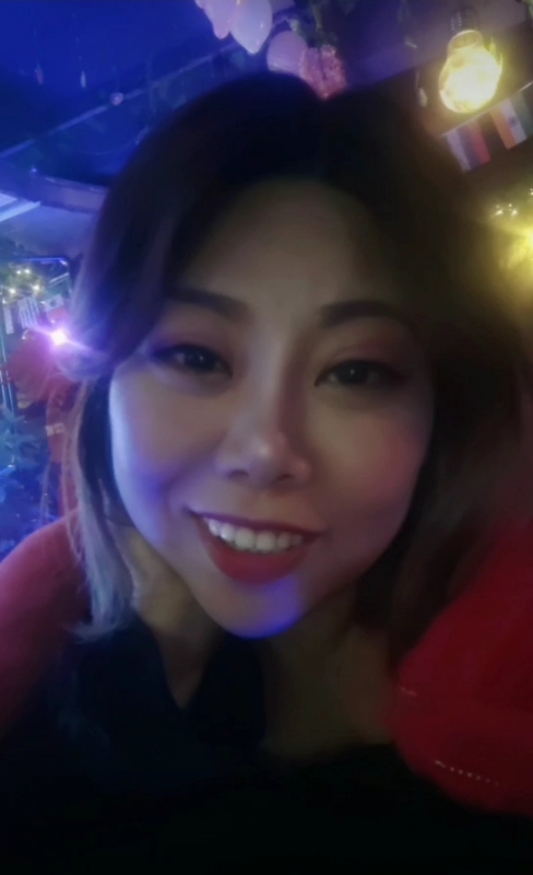 收快递的费仙女的第一张照片--商丘相亲服务中心