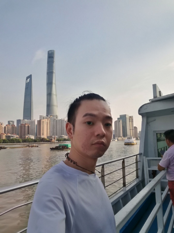 寻找爱情的孤单的第一张照片--商丘相亲服务中心