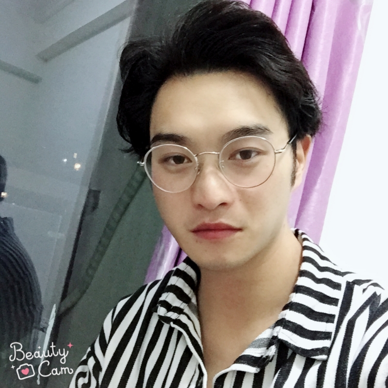 四月的第二张照片--商丘相亲服务中心