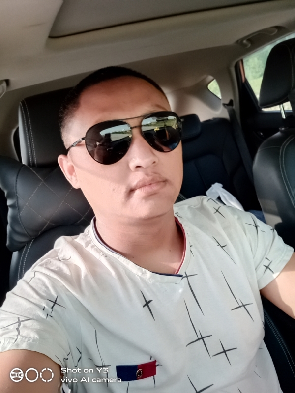 寻缘的第一张照片--商丘相亲服务中心